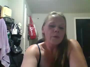 blondetoplease