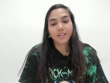 karebearxx