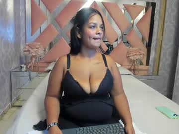thiara brown4u