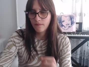 alicia love29