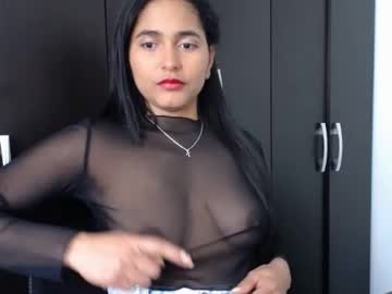 alina velvet 22