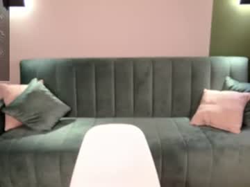 asiandolliexo