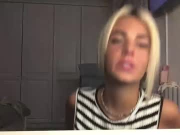 bellasnowxo