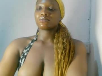 bigtits giina