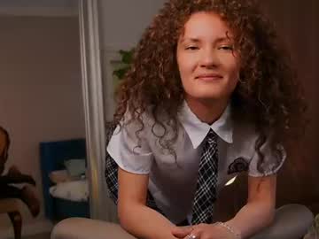 curlypearly
