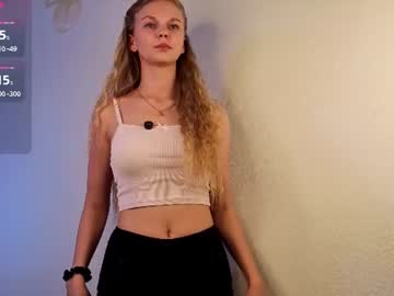 daisy blonde