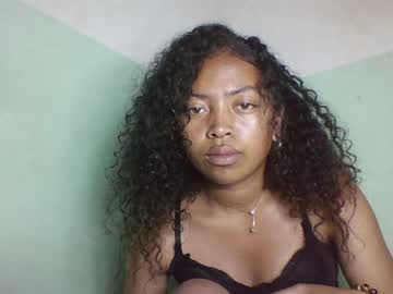 nadiah101185