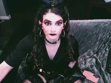 sissyember