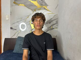 armandohernende