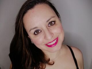 adelaalbanatura